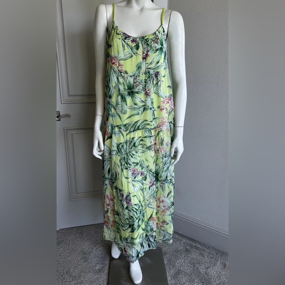 Elena Baldi Women Green Silk Blend Floral Print Straight Neck Dress - Picture 1 of 6